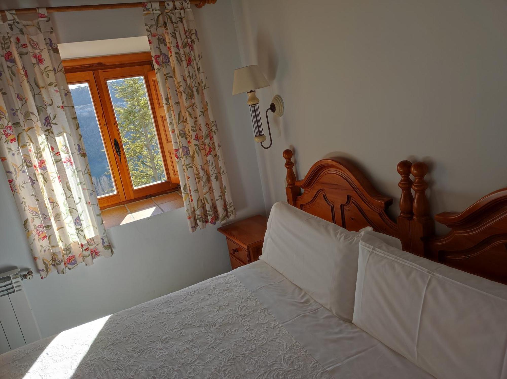 Hostal Posada La Panadera เซปุลเวดา ภายนอก รูปภาพ