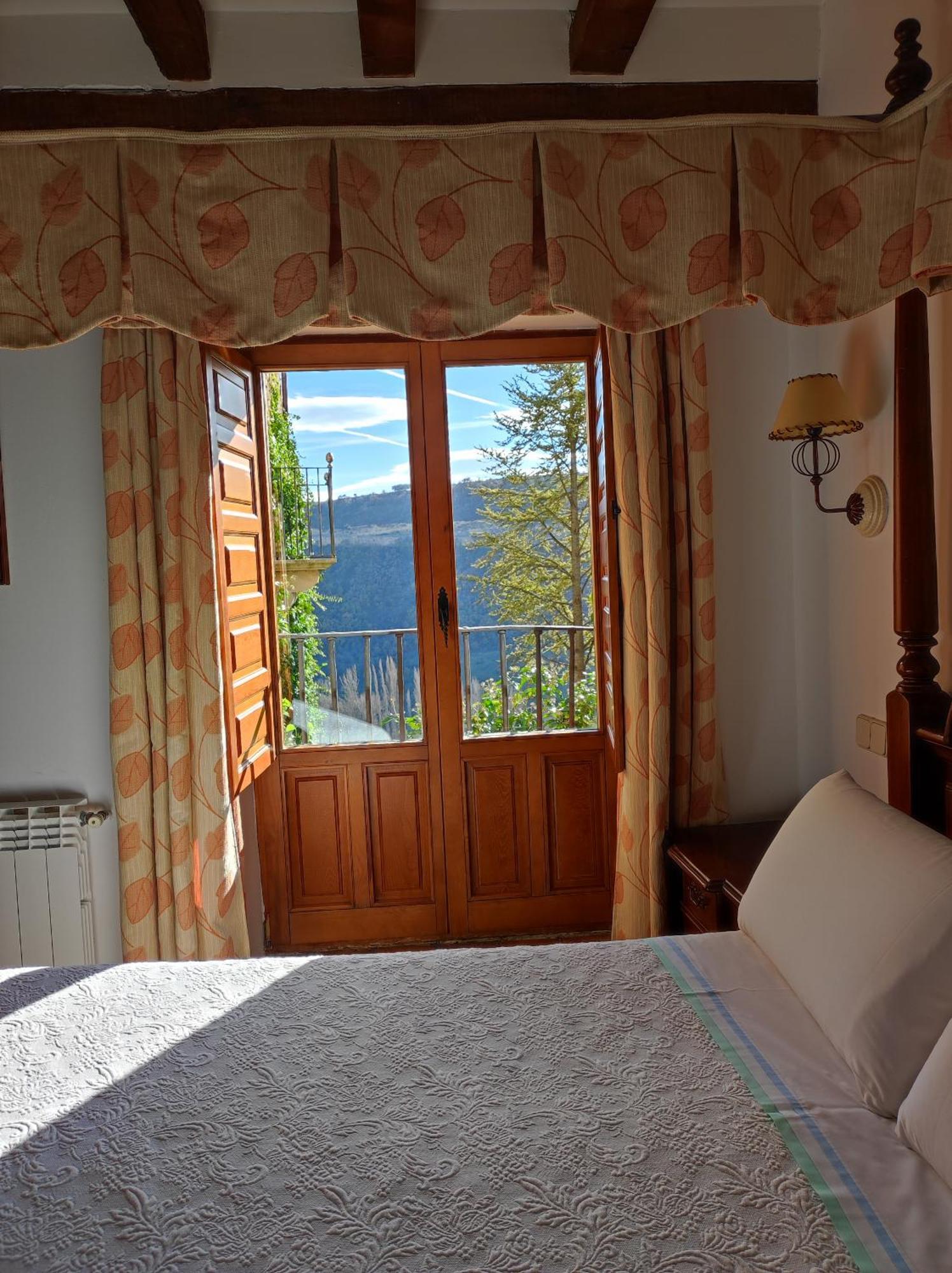 Hostal Posada La Panadera เซปุลเวดา ภายนอก รูปภาพ
